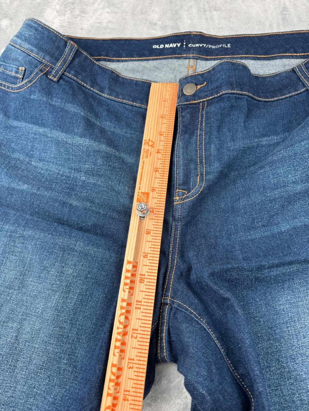 NEW Old Navy Shorts Curvy Bermuda Mojave Denim Women’s Sz 20 Regular Plus Blue - Picture 4 of 9